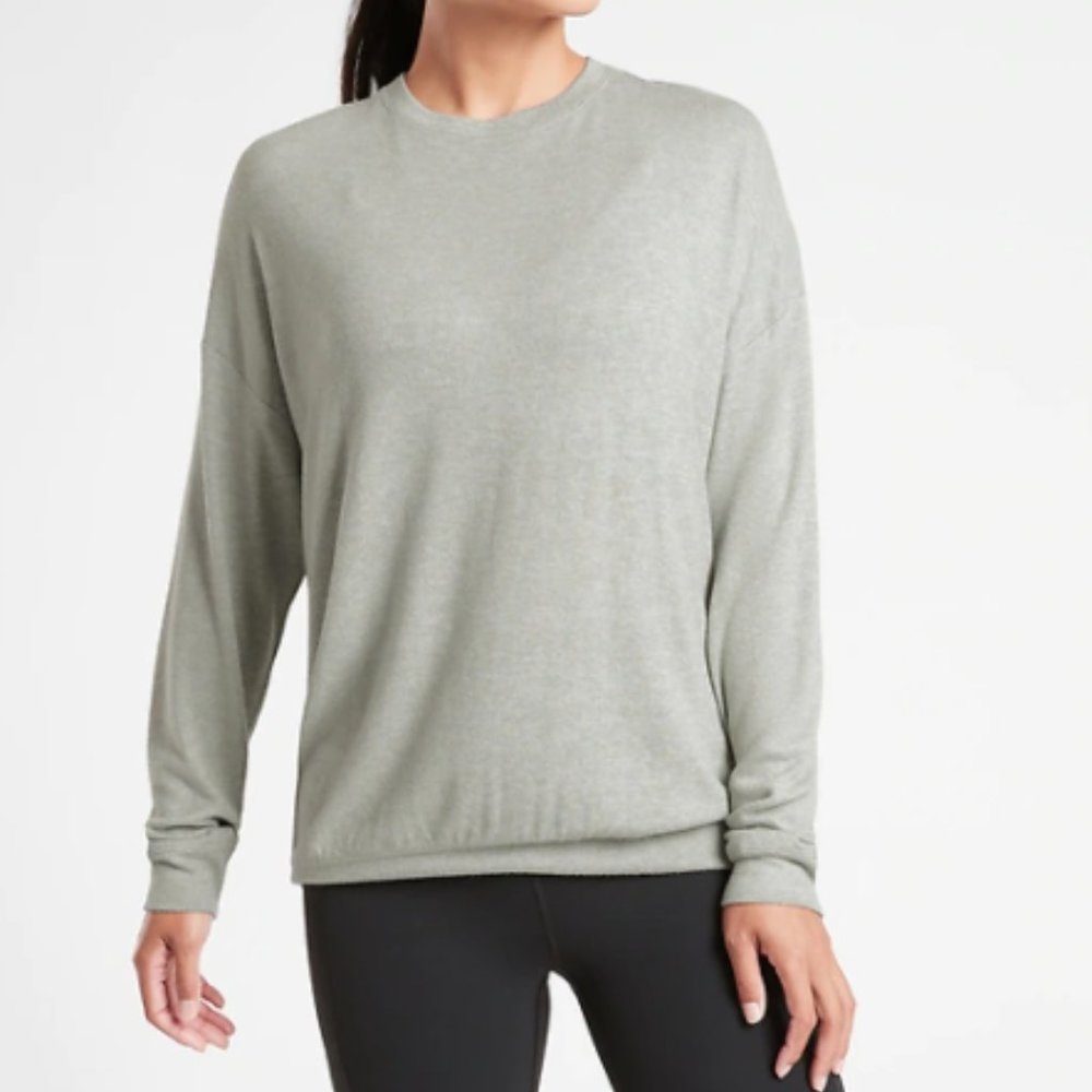 Athleta Mindful Pullover Plush Crewneck Sweater Size Extra Extra Small